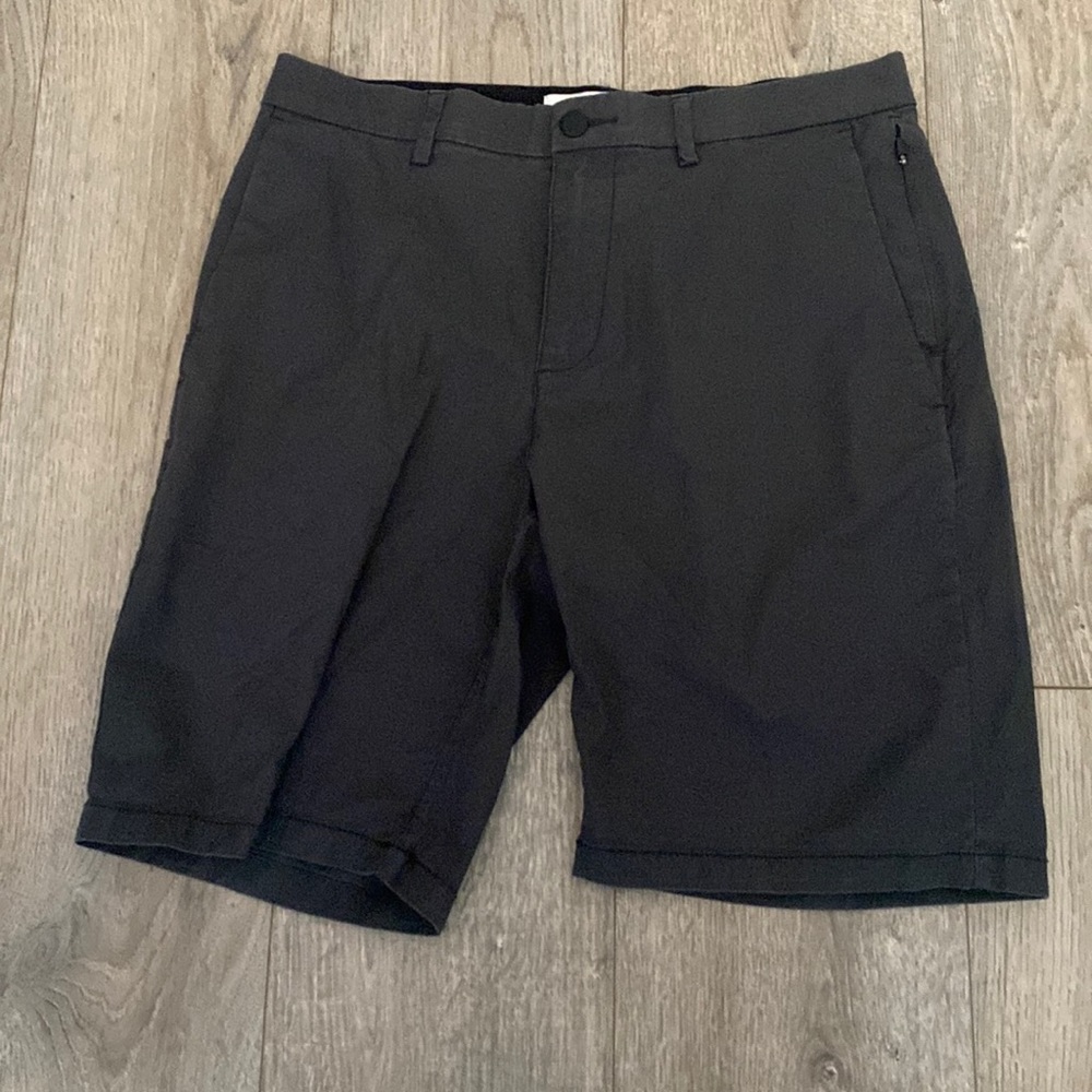 Old navy cargo shorts